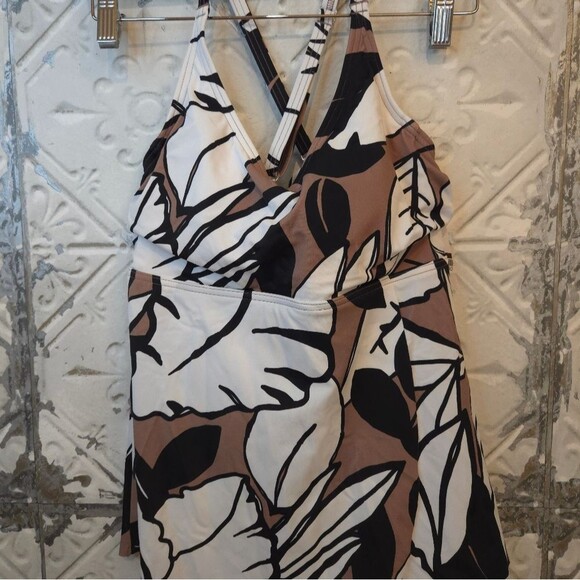 Lands' End V-Neck Brown/Black/White Havana Floral Tankini Top Size:  Small NWT - Picture 4 of 13